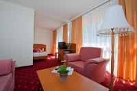 Olcsó balatoni szállás Balatonlellén a Hotel Napfény szállodában