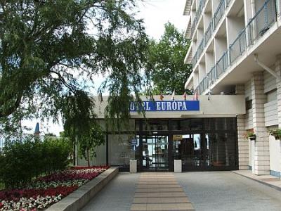 Siófok Hotel Europa - balatoni szálloda megfizethető áron - Hotel Európa Siófok** - Akciós szálloda Siófokon a szállodasoron a Balatonnál